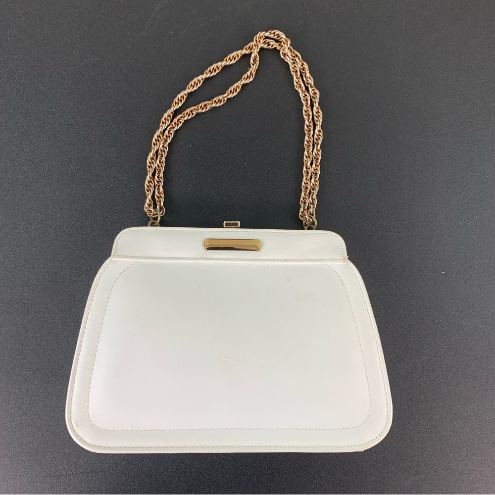 Vintage Andé white leather purse.
